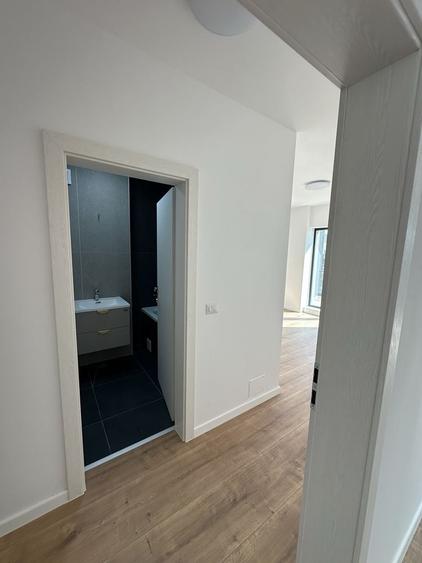 Apartament cu 3 camere decomandat în Satu Nou