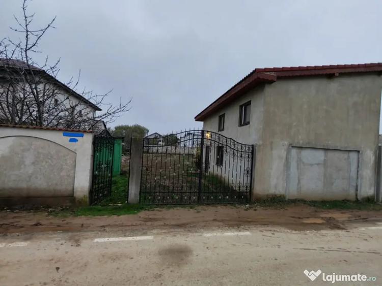 Teren de 680 mp, în Malu Mare