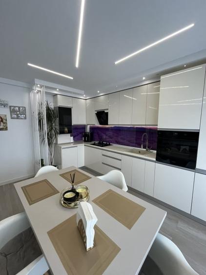 Apartament 3 camere, 82 mp utili, zona Albert-bloc 2021 - 3