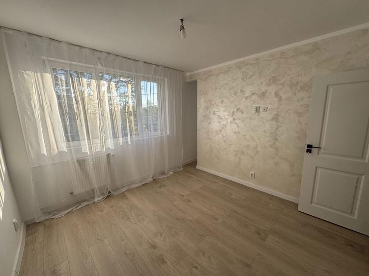 Apartament cu 2 camere semidecomandat în Grivița