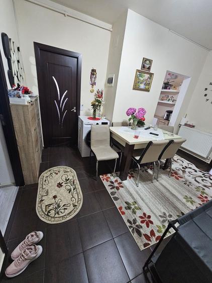 Apartament cu 2 camere decomandat, mobilat în Sud-Est