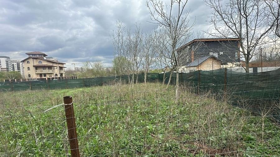 Teren Construcții intravilan de 745 mp, în Prelungirea Ghencea