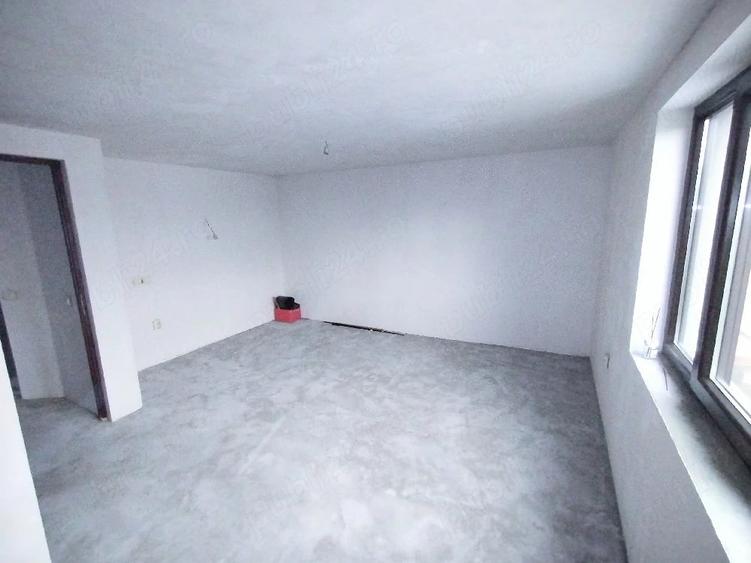 Casă cu 2 camere cu Teren 425 Mp în Măgurele