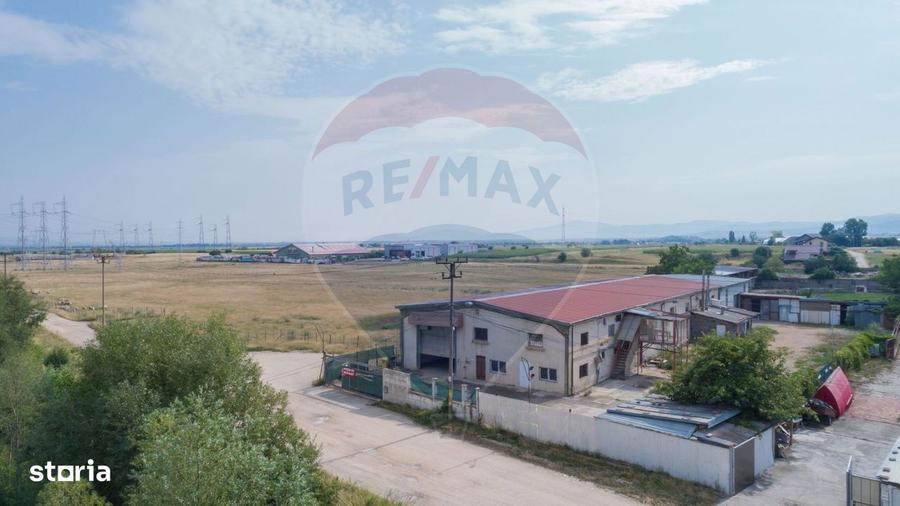 Spațiu comercial, de 794 mp, în Central