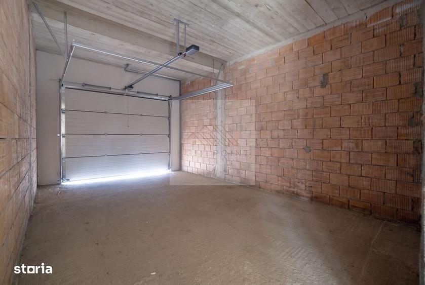 Casă cu 4 camere în Sânpetru