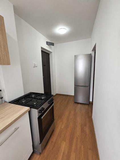 Apartament cu 2 camere semidecomandat în Obor