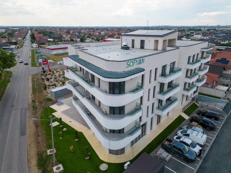 Apartament cu 3 camere decomandat în Sântandrei