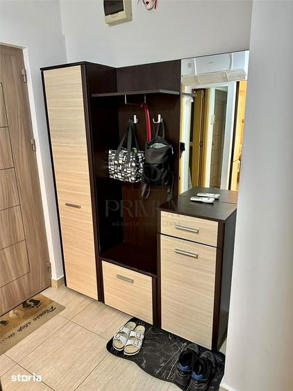 Apartament cu 3 camere decomandat în Lipovei