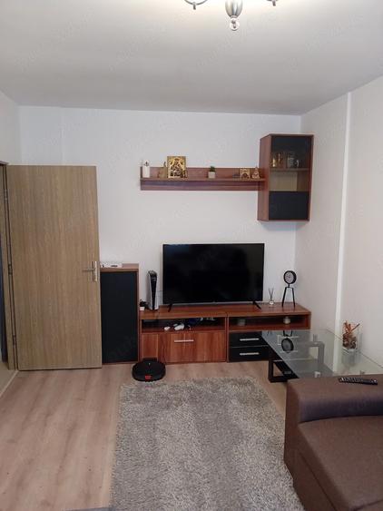 Apartament cu 2 camere decomandat, mobilat în Chiajna