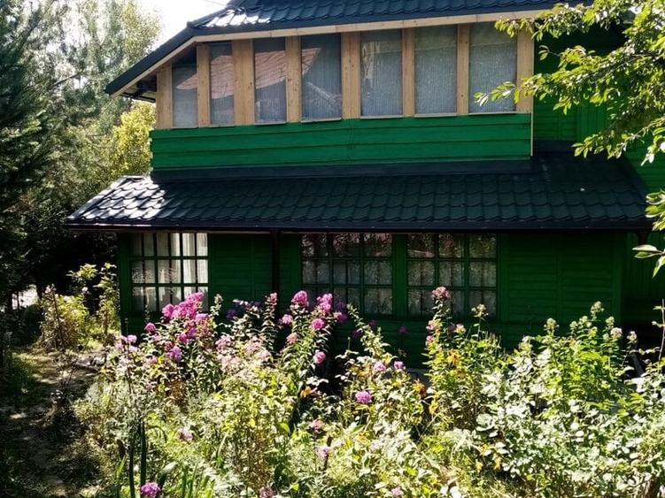 Casă cu 5 camere cu Teren 365 Mp în Central