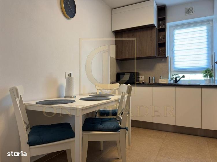Apartament cu 2 camere decomandat în Tractorul