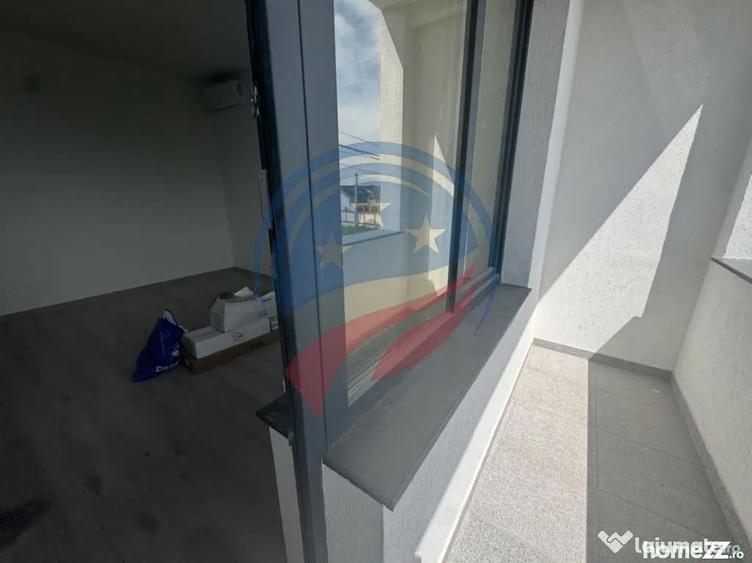 Casa noua, premium, p+1, acces rapid catre Craiova - 12