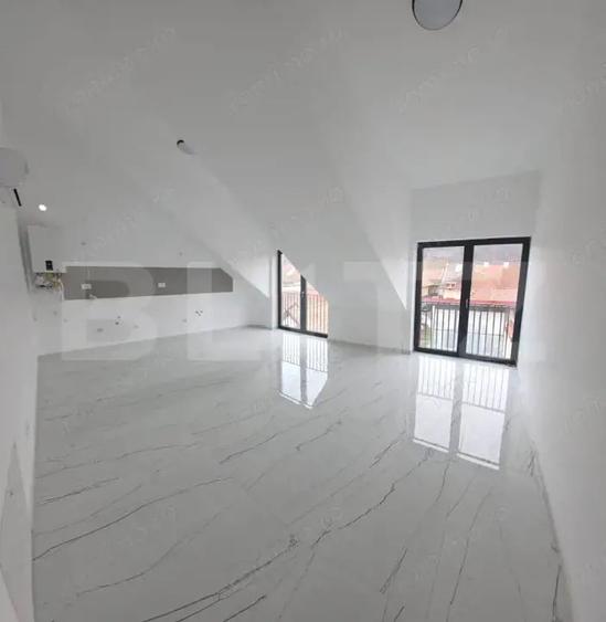 Apartament cu 4 camere decomandat în Central