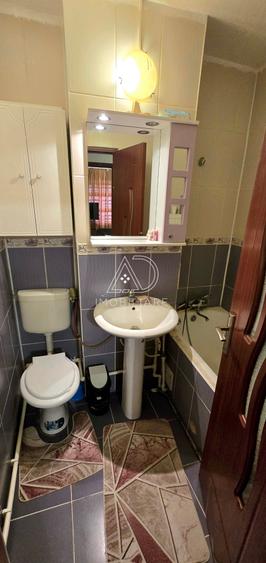 Apartament cu 2 camere decomandat în 9 Mai