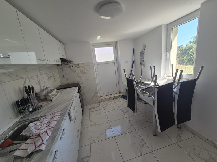 Casă individuală cu 3 camere cu Teren 746 Mp în Vingard