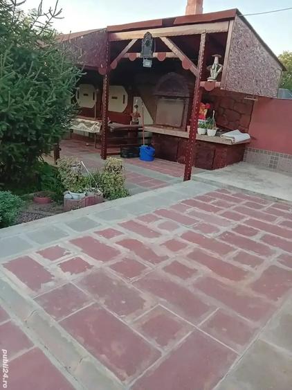 Casă cu 3 camere în Mihai Viteazu