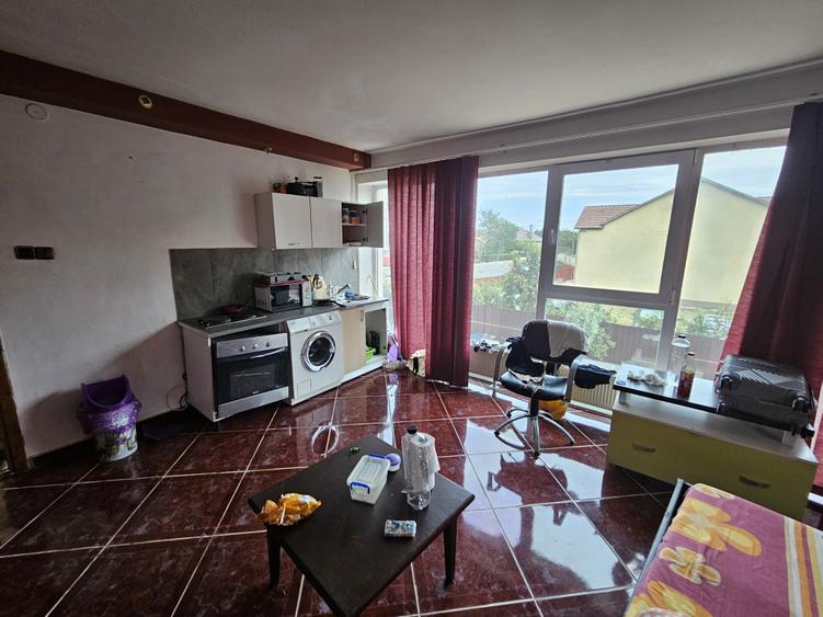Apartament cu 2 camere decomandat în Mircea cel Bătrân