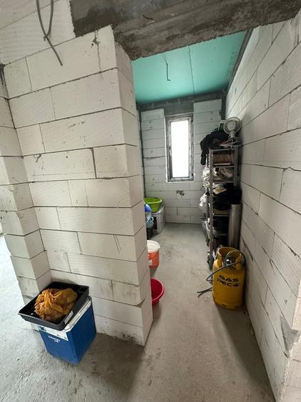 Casă individuală cu 3 camere cu Teren 250 Mp în Crevedia