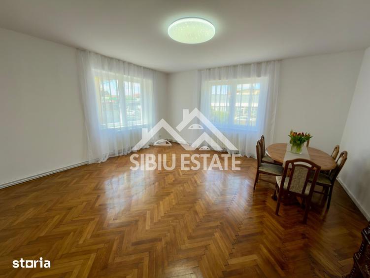 Casă cu Teren 550 Mp în Central