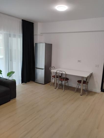 Inchiriez garsoniera zona 1 mai 300 euro - 7
