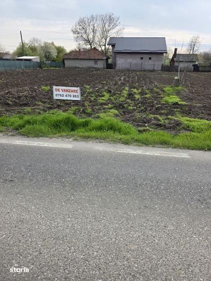 Teren de 500 mp, în Movilița