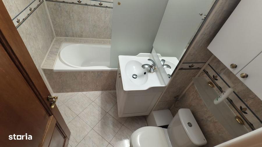 Apartament cu 2 camere decomandat în Republicii