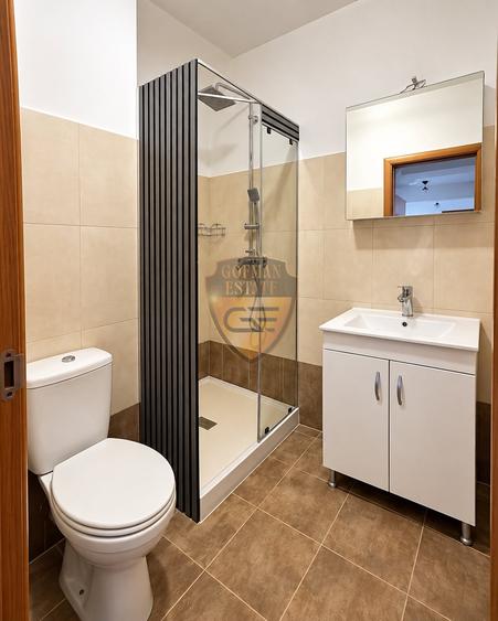 Apartament cu 3 camere decomandat în Faleza Nord