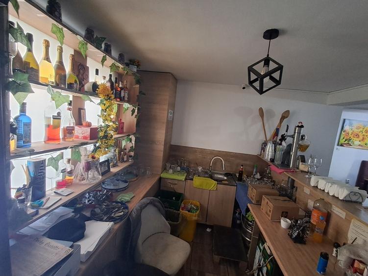 Casă cu 4 camere în Tunari