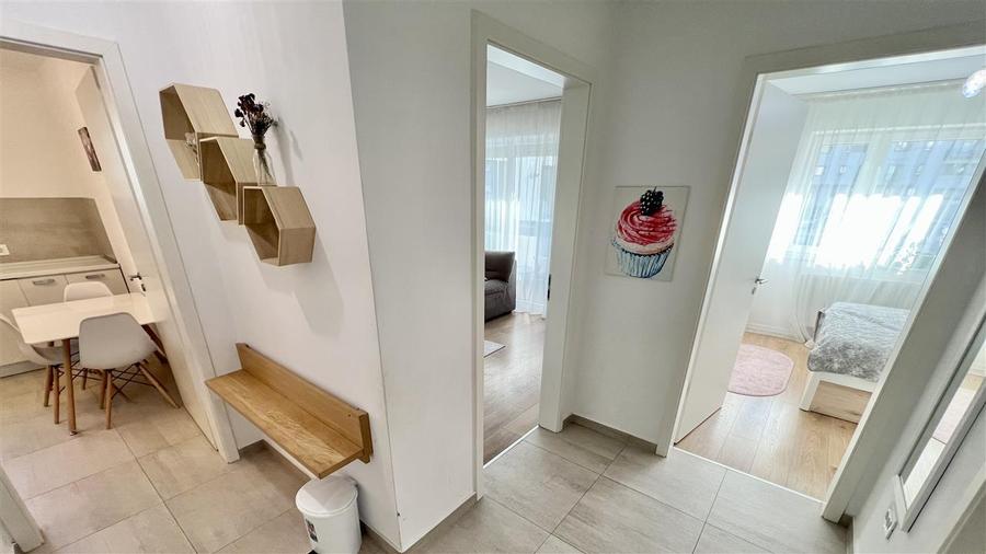 Apartament luminos si spatios Coresi Kasper - 11