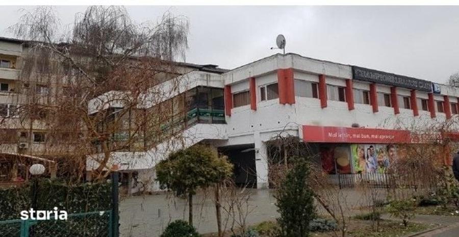 Spațiu comercial, de 453 mp, în Central
