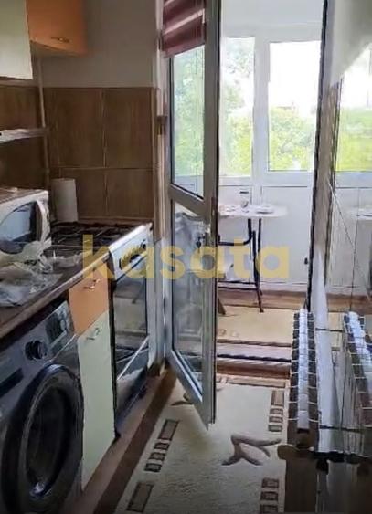 Garsonieră decomandată, mobilată în Băneasa