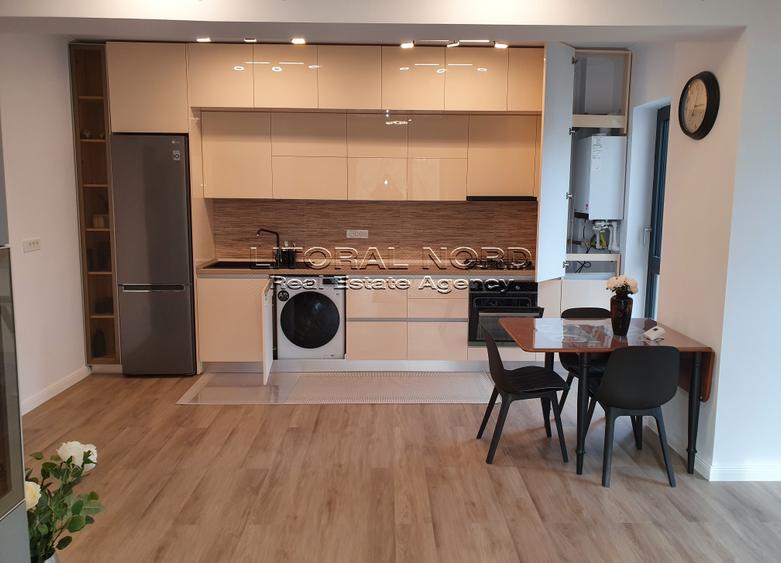Apartament cu 2 camere decomandat, mobilat în Sat Vacanță