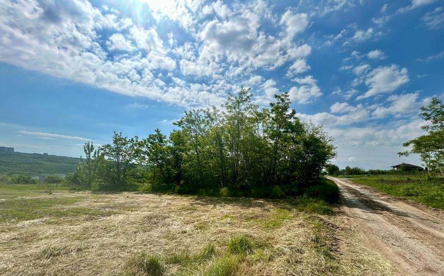 Teren agricol intravilan de 522 mp, în Central