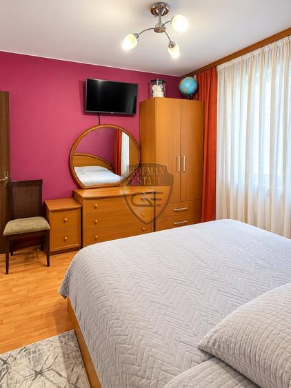 Apartament cu 3 camere decomandat, mobilat în CET