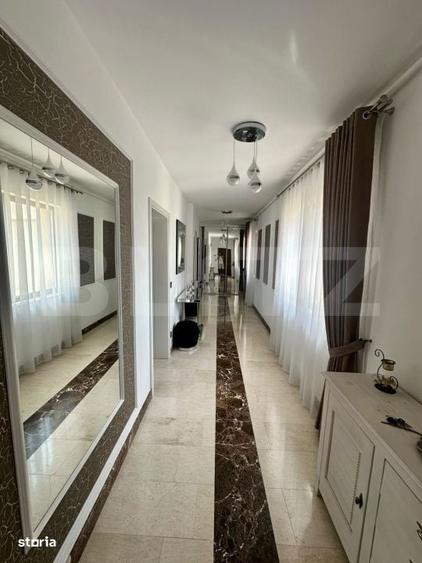 Apartament cu 4 camere în Central