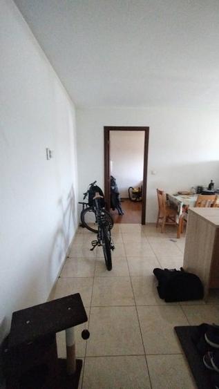 Garsonieră semidecomandată, mobilată în Șagului
