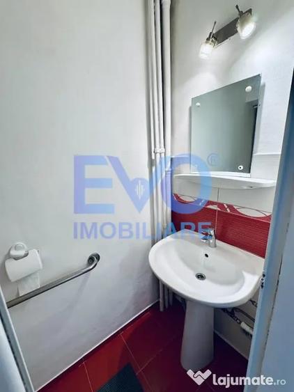 Apartament cu 3 camere decomandat în Gară