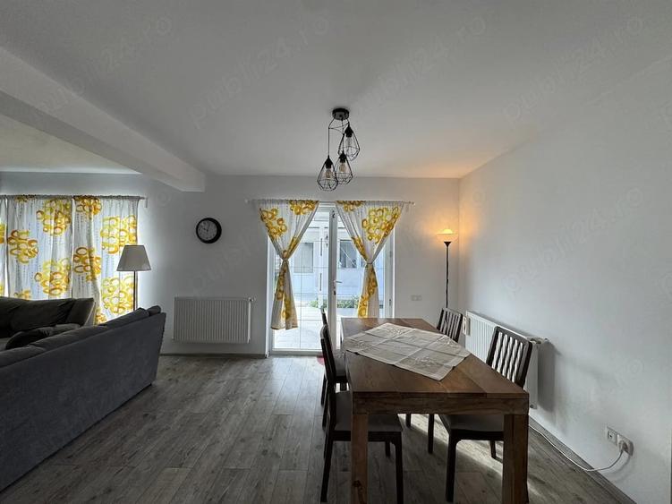 Casă cu 4 camere cu Teren 550 Mp în Crevedia