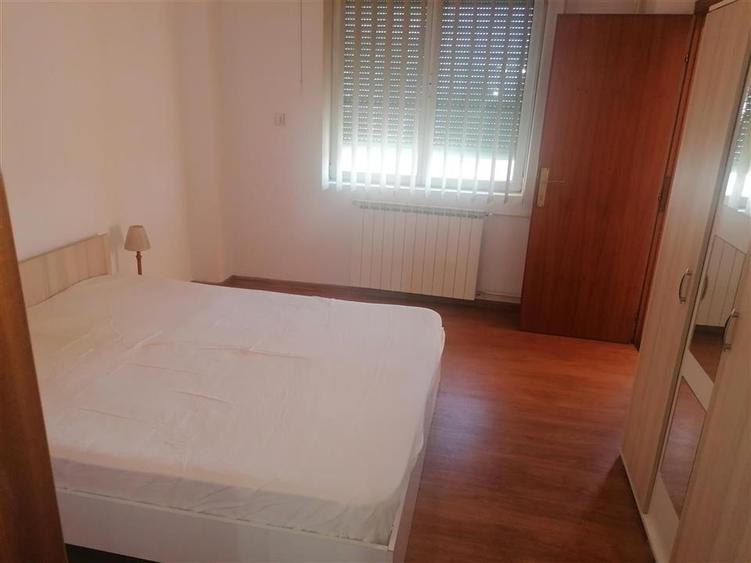 Apartament cu 2 camere decomandat în Aradului