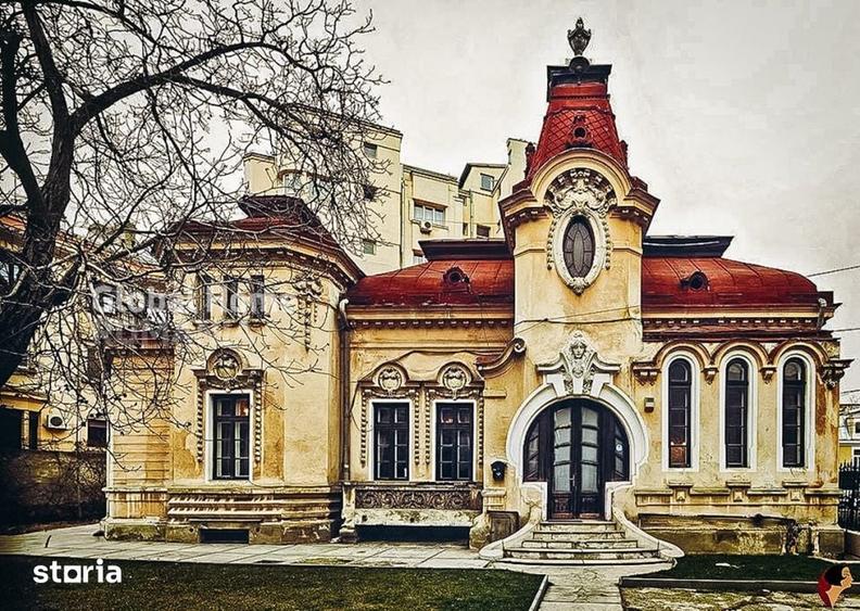 Casă cu 5 camere cu Teren 707 Mp în Central