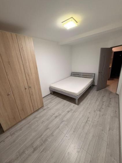 Inchiriez apartament 2 camere Pacurari - 3