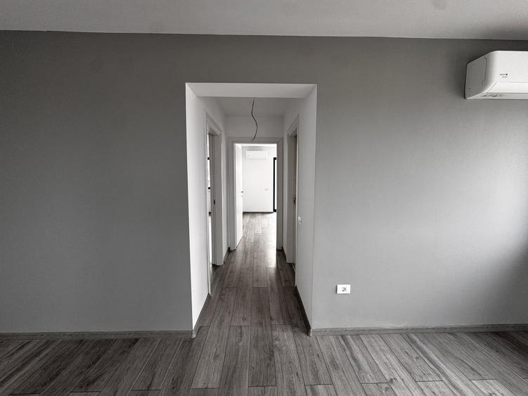 Apartament cu 3 camere semidecomandat în Central