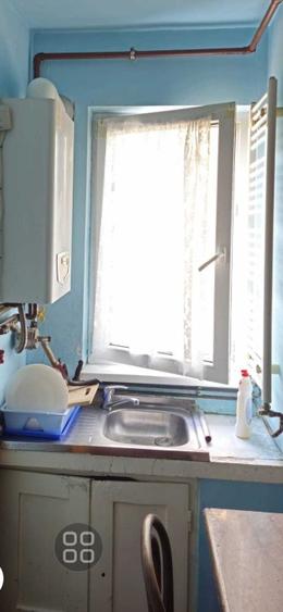 Apartament cu 2 camere semidecomandat în Florilor