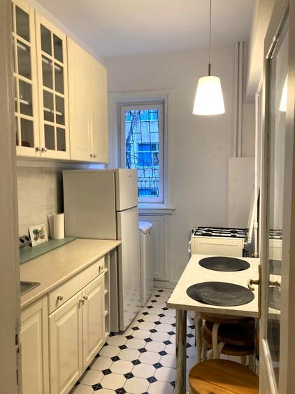 Apartament cu 2 camere decomandat în Capitale