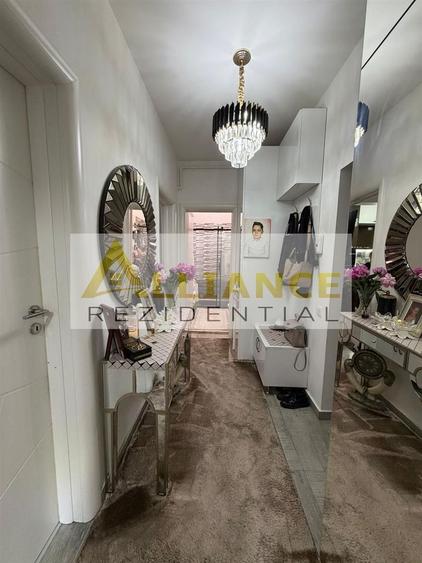 Apartament cu 2 camere decomandat în Apărătorii Patriei