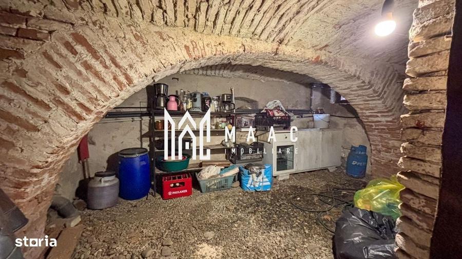 Casă cu 3 camere cu Teren 698 Mp în Amnaș