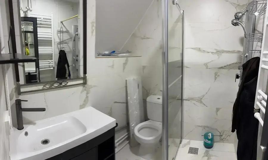 Duplex cu 2 camere cu Canalizare în Vitan Mall