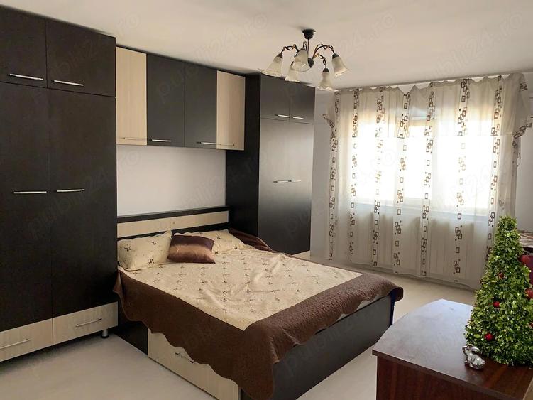 Apartament cu 3 camere decomandat în Ultracentral