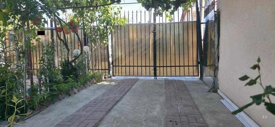 Casă cu 6 camere cu Teren 230 Mp în Viile Noi
