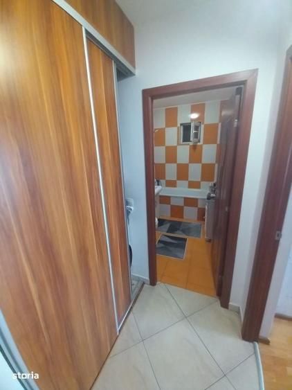 Apartament 3 camere, 67 mp, etaj 3/5, zona Sud - 10